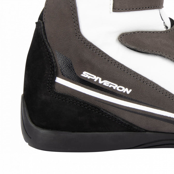 Personalisierte Rennschuhe – SFI 3.3/5 SD-R23 (bald verfügbar) 